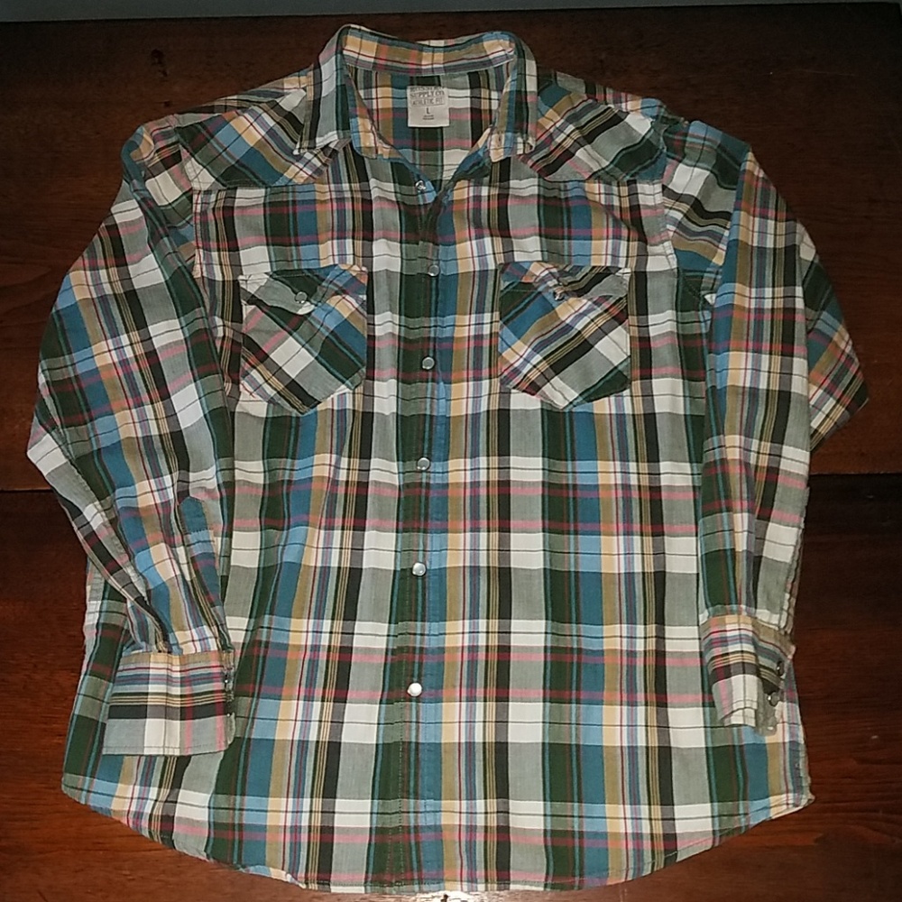 Long sleeved plaid shirt